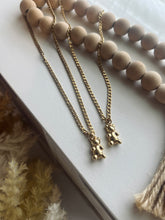 Cargar imagen en el visor de la galería, Teddy Necklace
