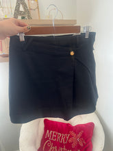 Cargar imagen en el visor de la galería, Black Skort
