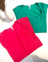 Cargar imagen en el visor de la galería, Tops Basic
